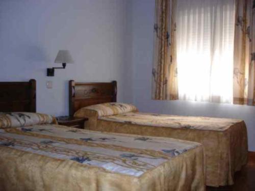 Hostal Cruz Verde Navalcarnero Room photo